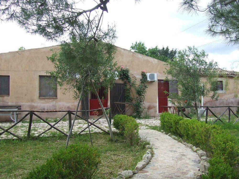 Agriturismo Terra Di Pace Noto Zewnętrze zdjęcie